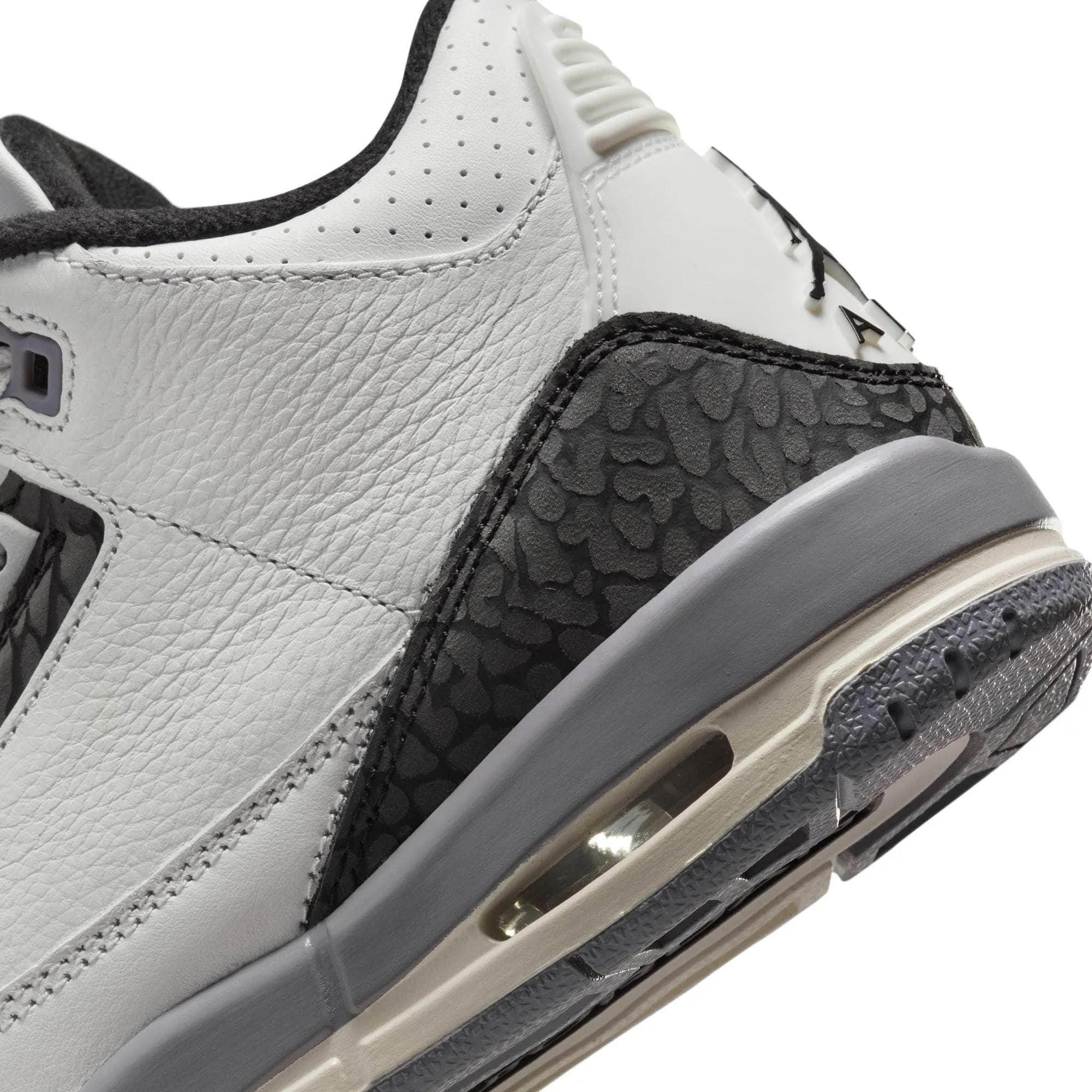 Air Jordan 3 Retro "Cement Grey" - Boy's GS