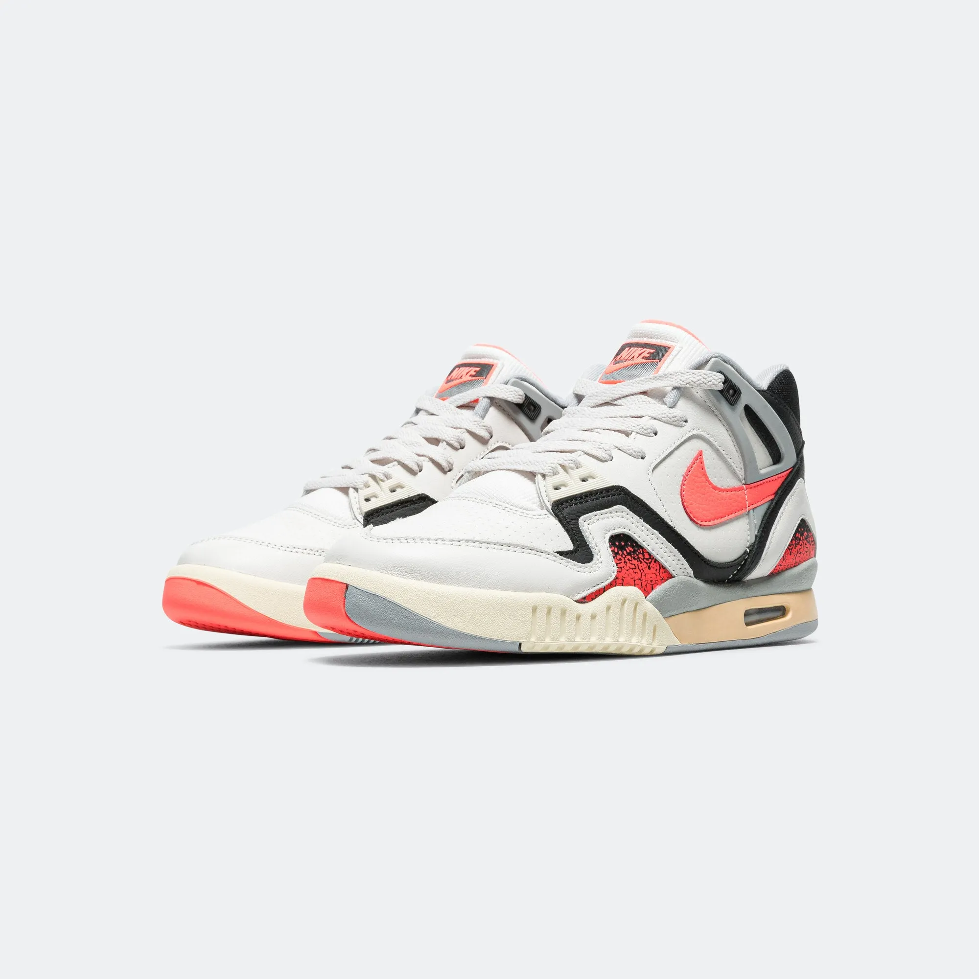 Air Tech Challenge II QS - Phantom/Hot Lava-Black