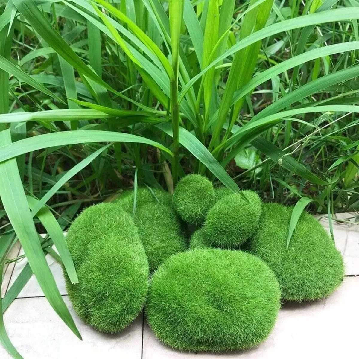 CAREOPETA 12 pcs Moss Balls Artificial Decorative Grass Stones for Home Decoration Items, Natural Green Foam Artificial Rocks Plant Silk for Fairy Garden and Crafting (Green)