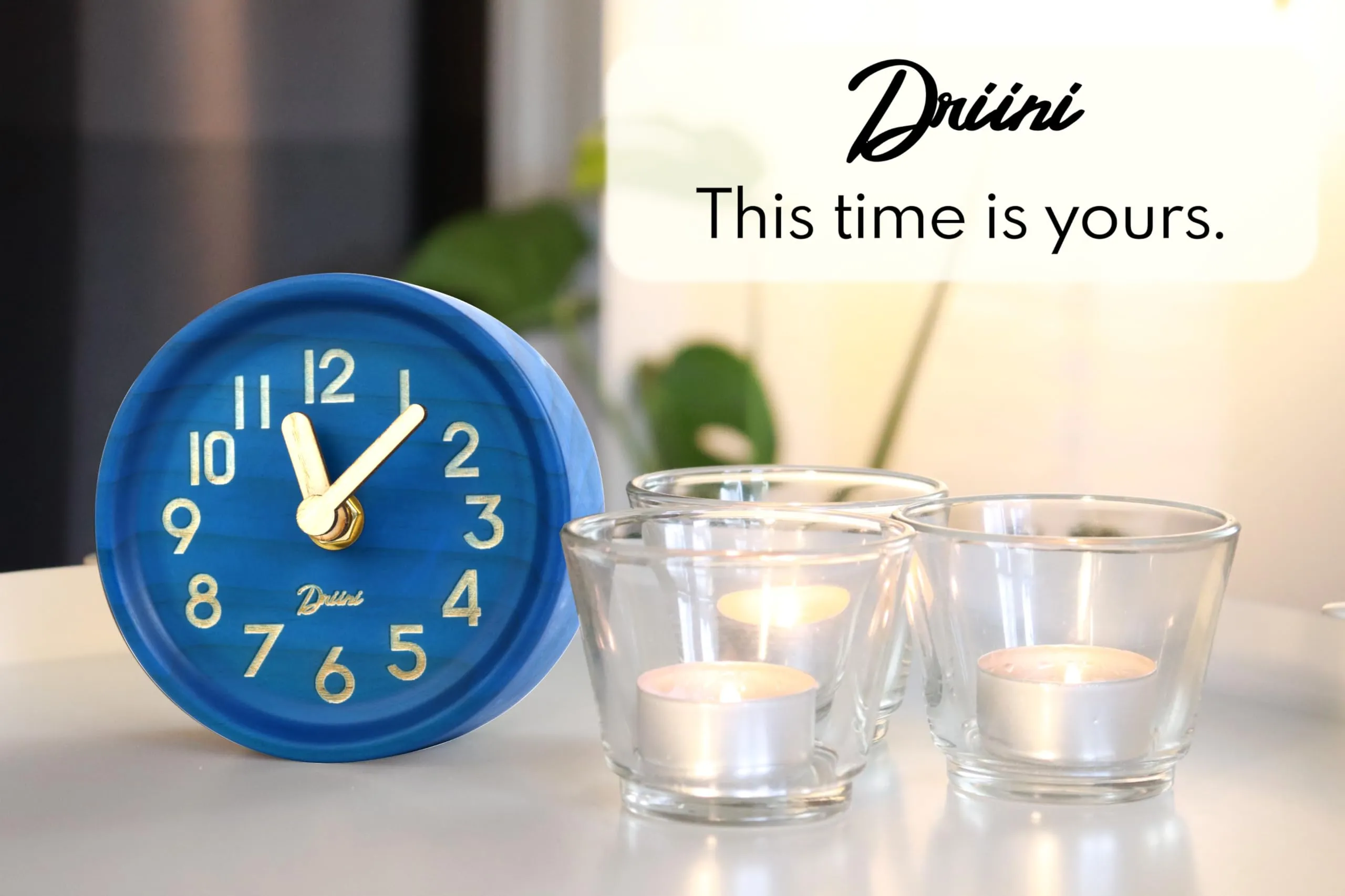 Driini Wooden Desk & Table Analog Clock Made of Genuine Pine - Battery Operated with Precise Silent Sweep Mechanism (Midnight)