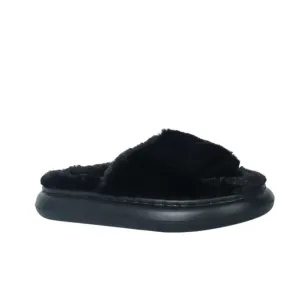 ESCAPE - Comfy one strap faux fur slipper