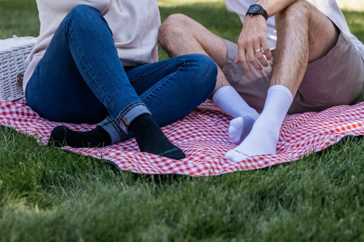 Grounding Crew Socks • Black Merino Wool