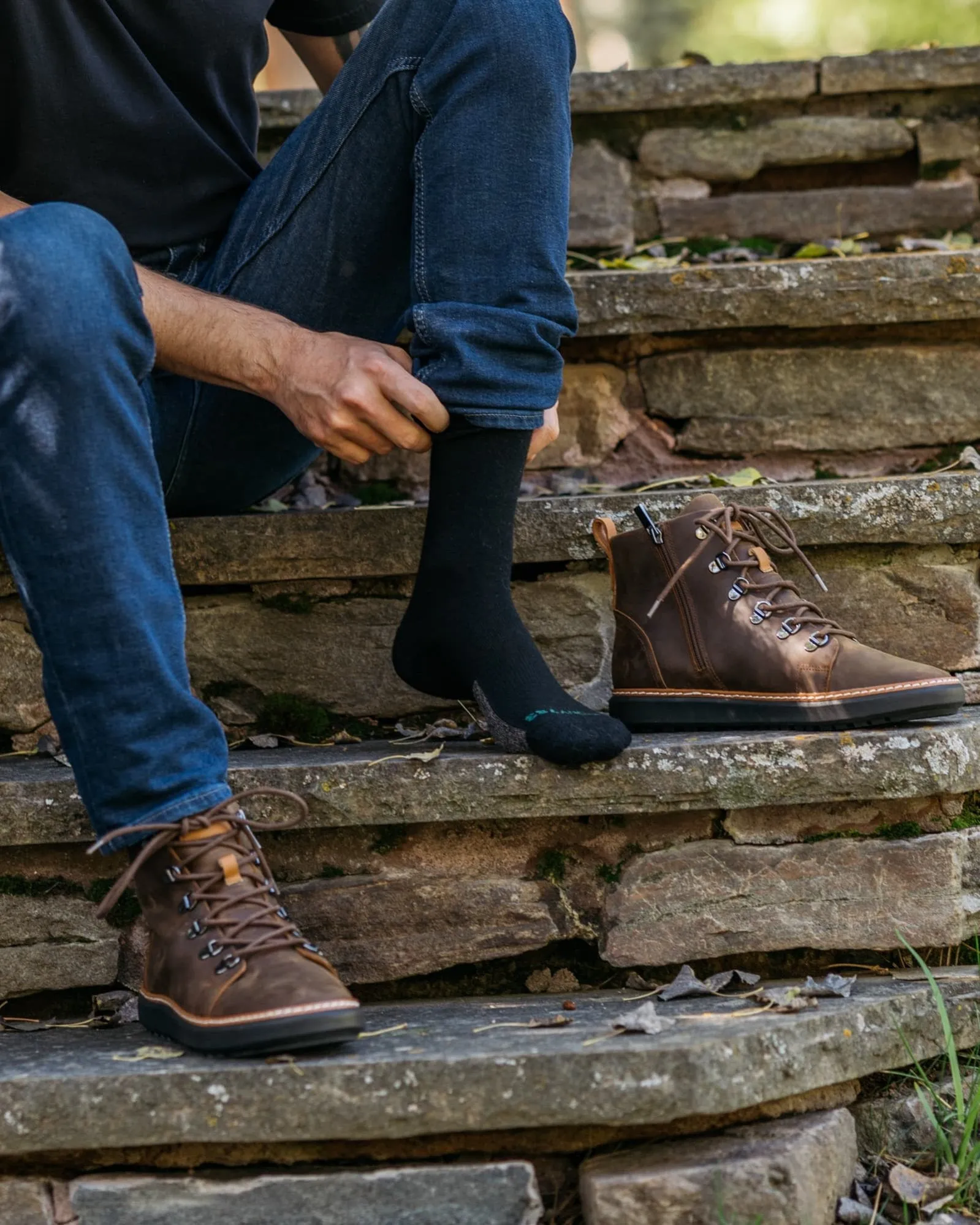 Grounding Crew Socks • Black Merino Wool