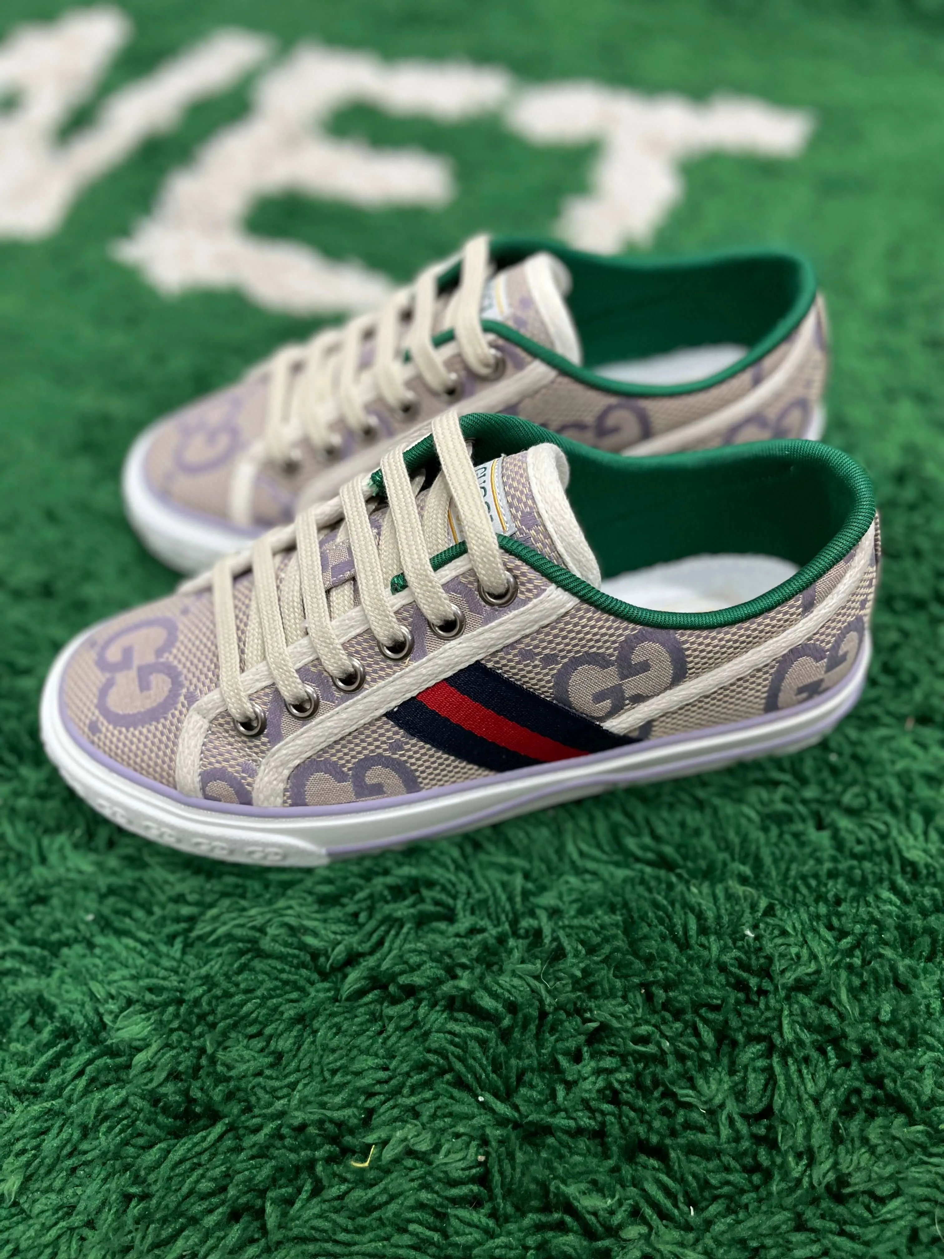 Gucci Tennis 1977 Jumbo GG Beige Sneaker