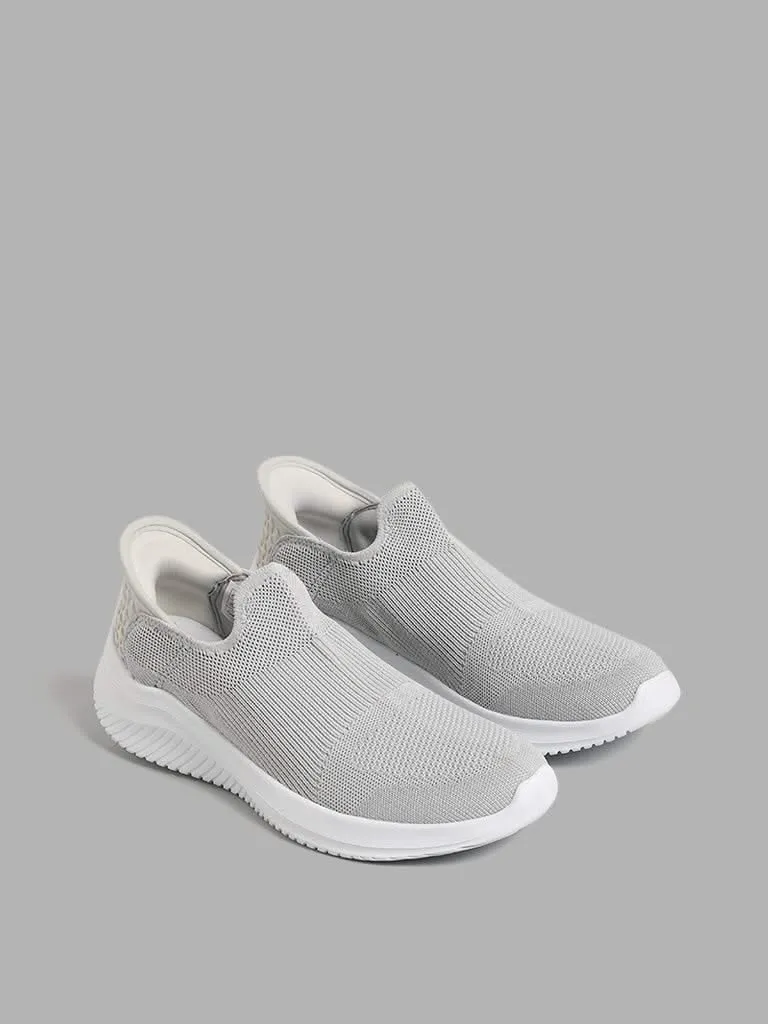 LUNA BLU Grey Slip-On Sneakers