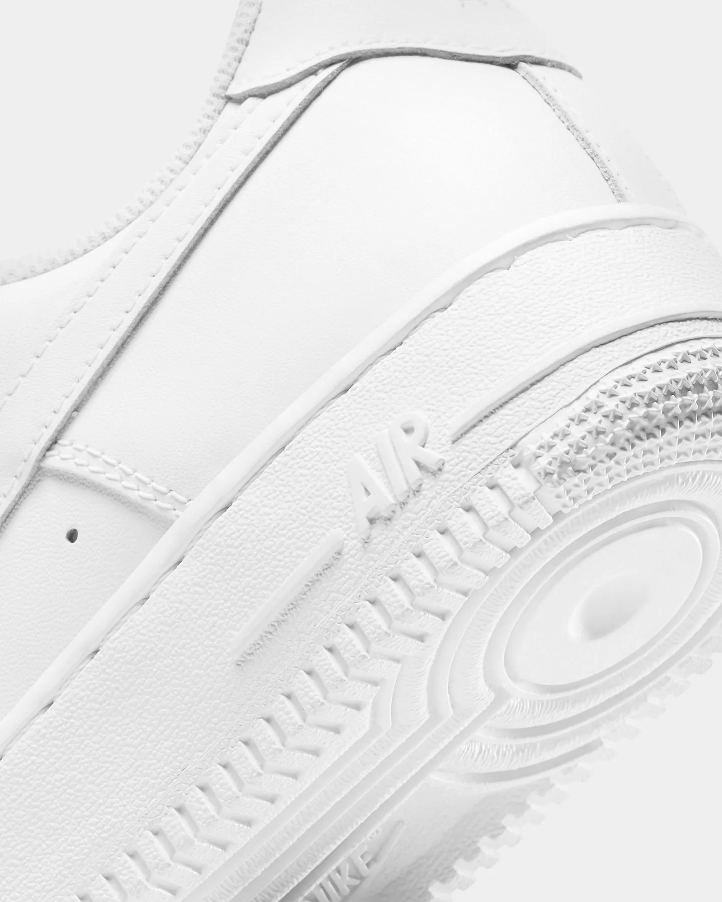 Nike Women's Air Force 1 '07 White/White/White