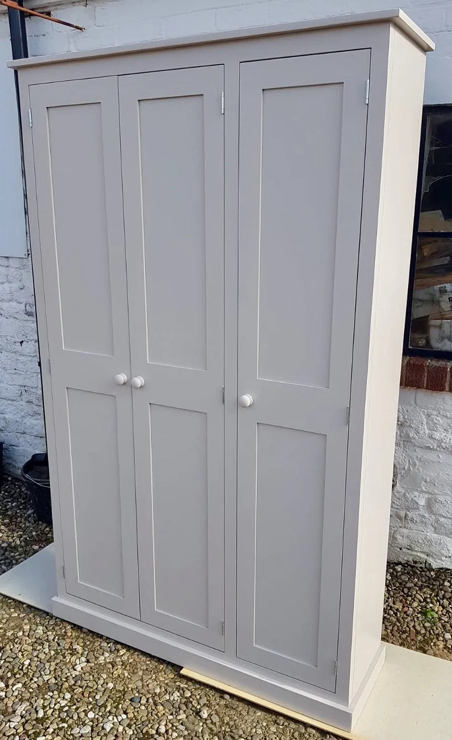 **SHALLOW 5 Door Coat and Shoe Storage Combination Cupboard - OPTION 1