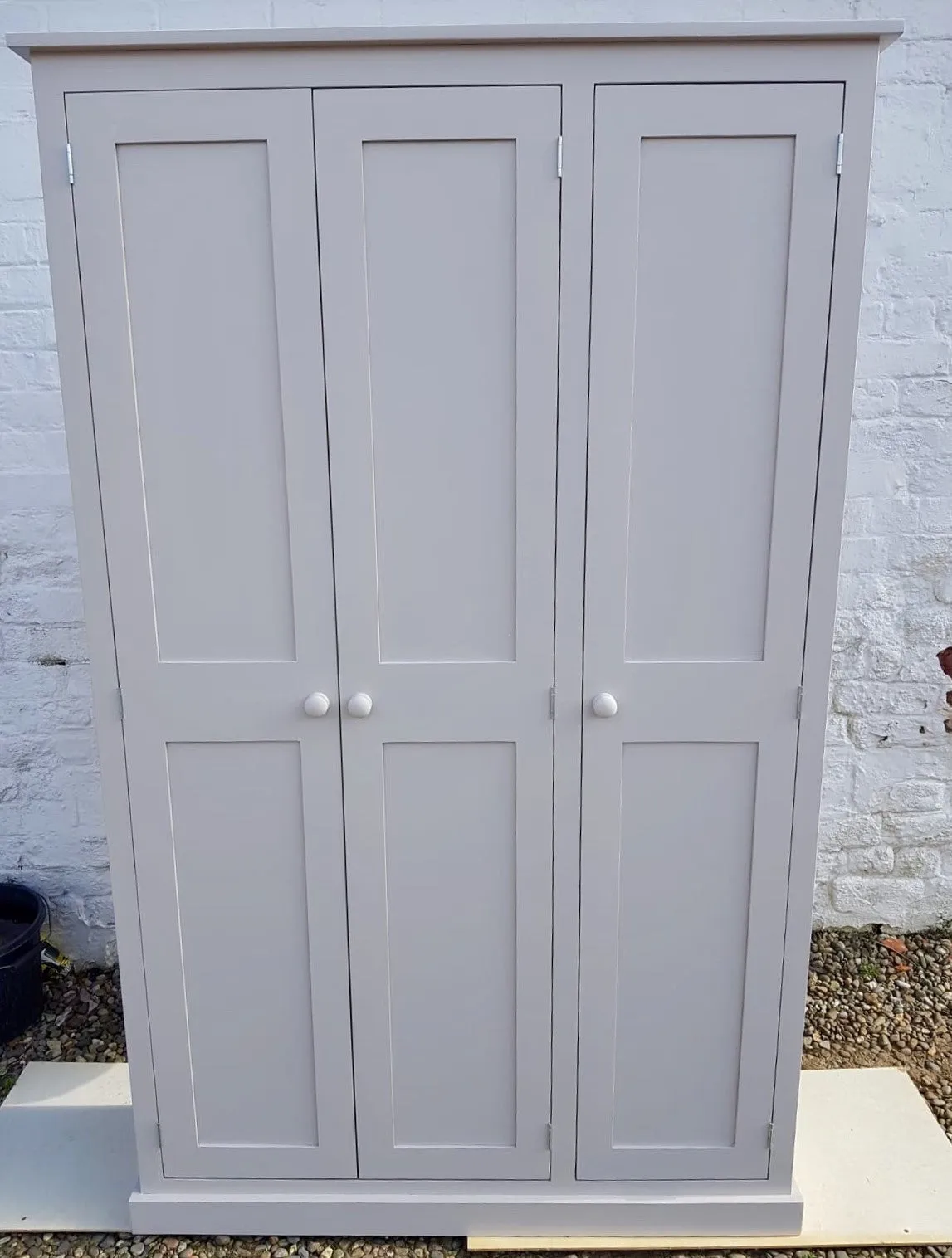 **SHALLOW 5 Door Coat and Shoe Storage Combination Cupboard - OPTION 1