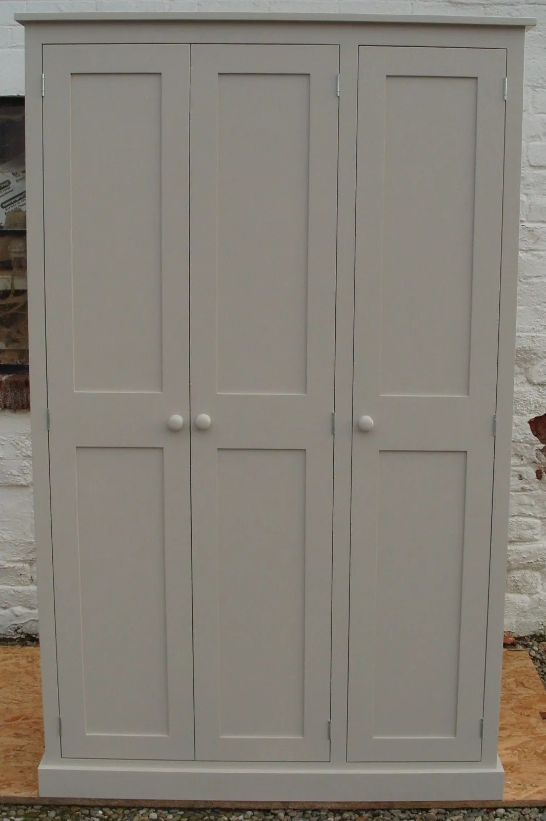 **SHALLOW 5 Door Coat and Shoe Storage Combination Cupboard - OPTION 1