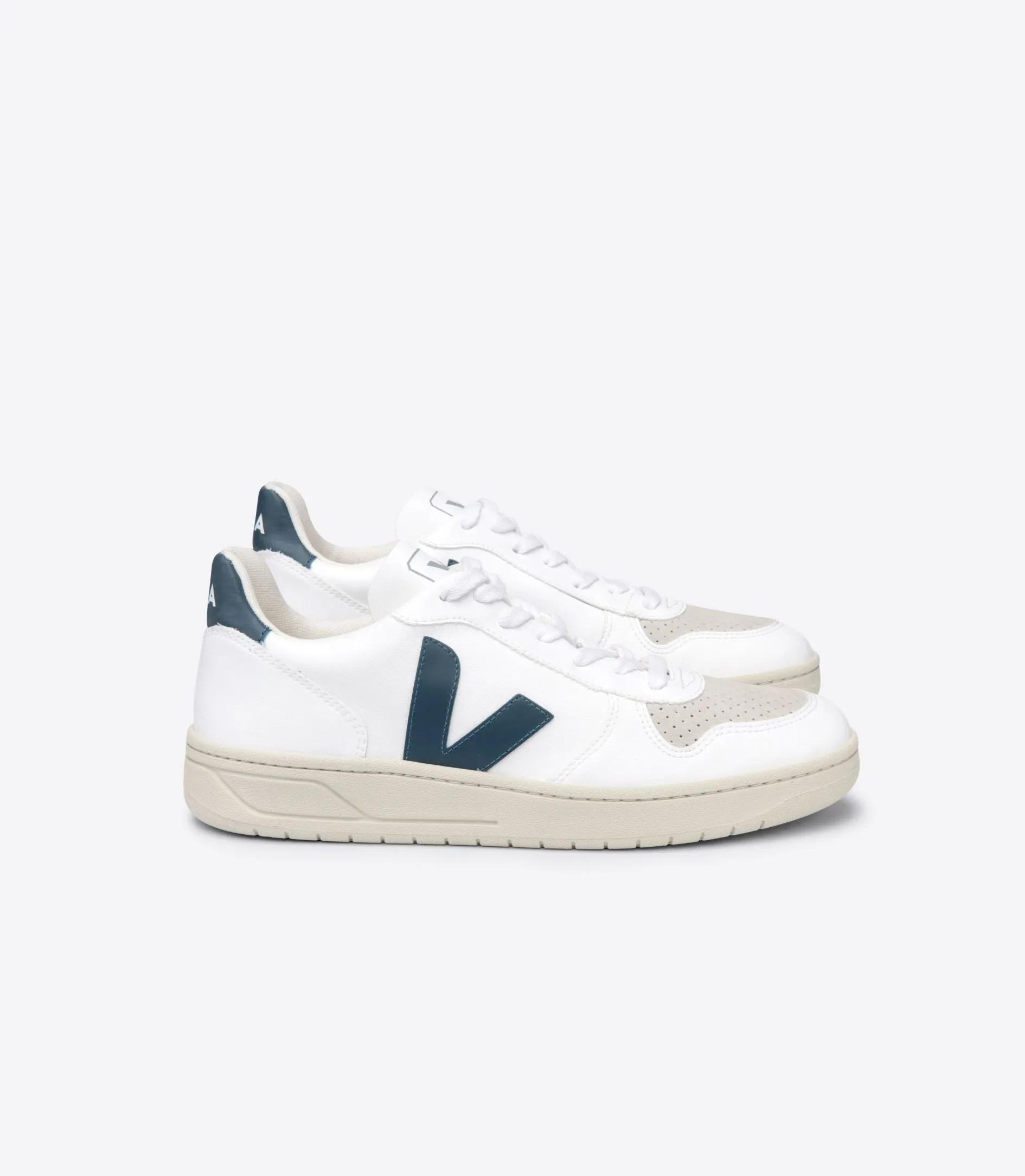 Veja - V-10 CWL in White California