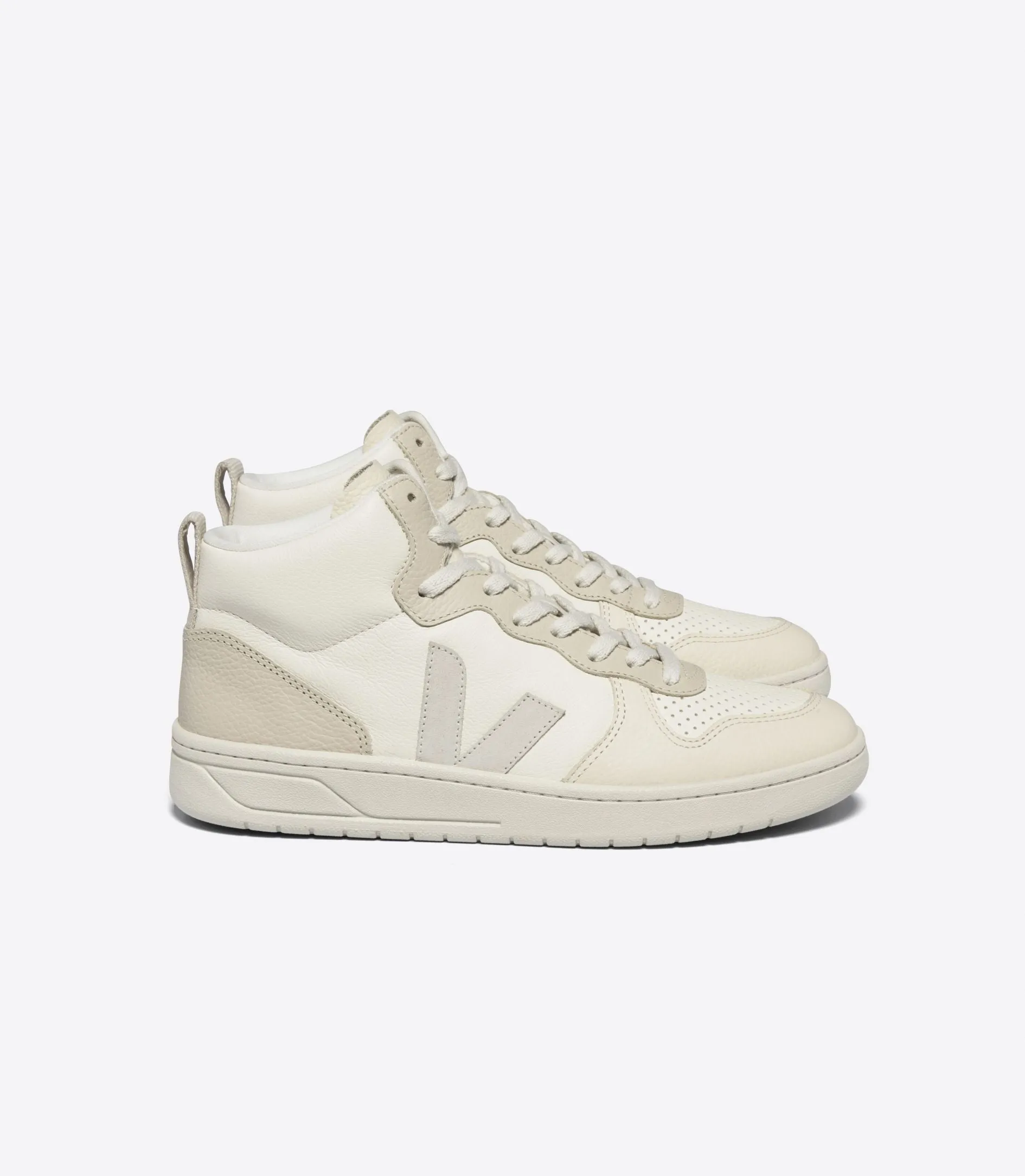 Veja V-15 Chromefree Leather Cashew Pierre Multico